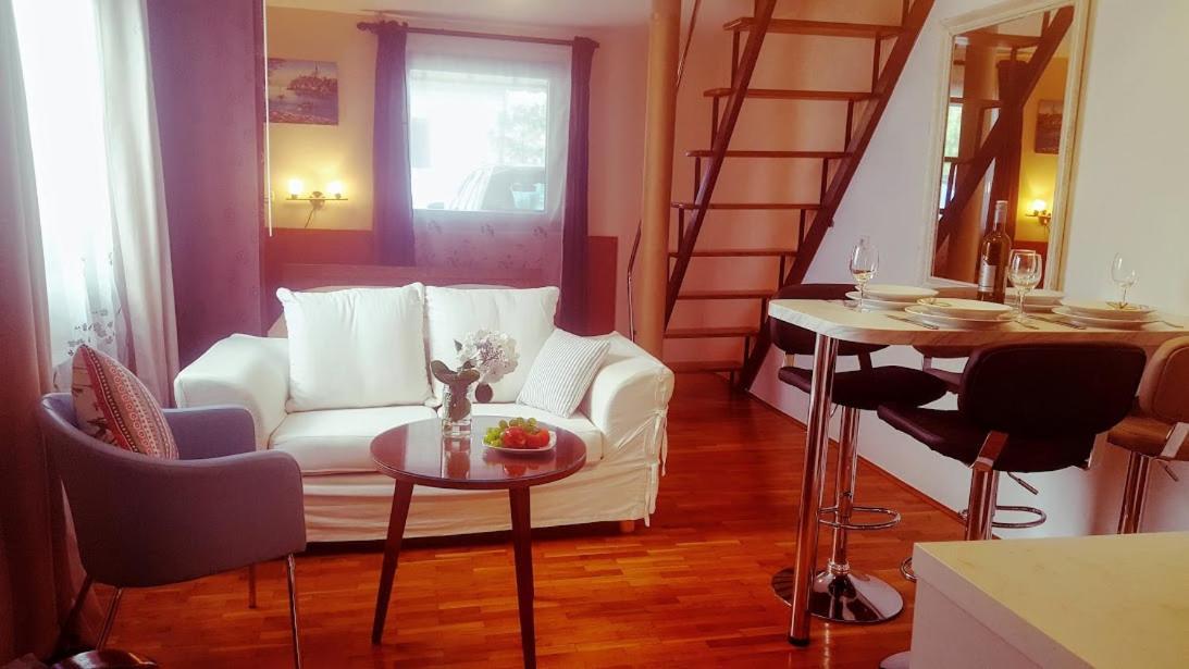Studio Apartman Meli Daire Poreč Dış mekan fotoğraf